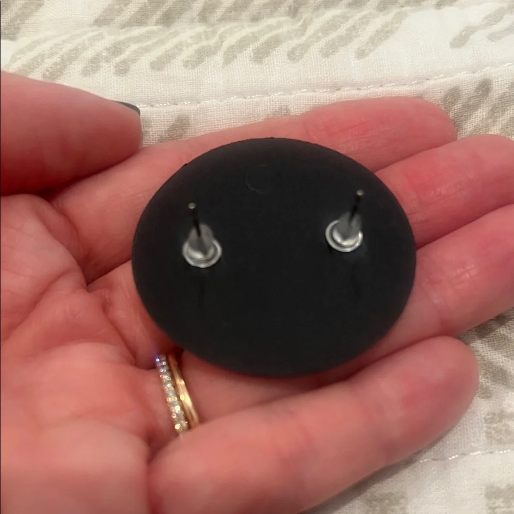 Black and White Round‎ Earrings